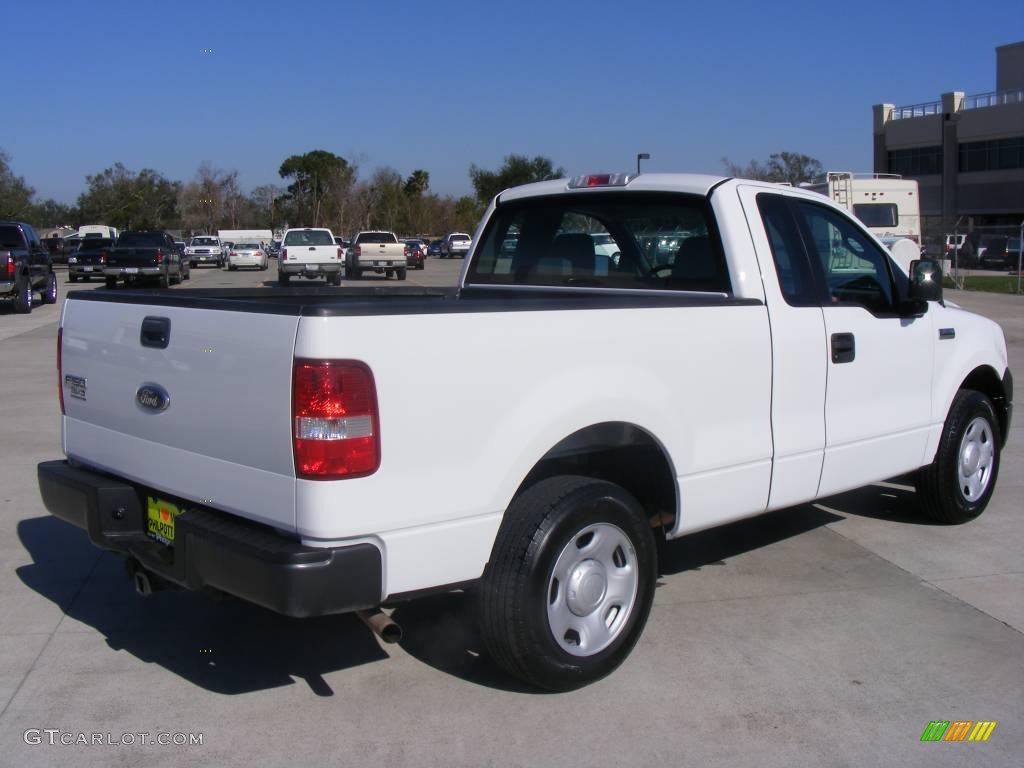 2006 F150 XL Regular Cab - Oxford White / Medium Flint photo #6