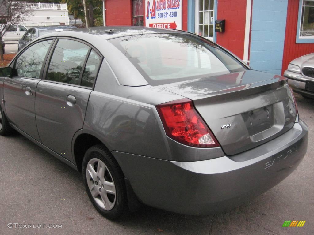 2006 ION 2 Sedan - Storm Gray / Gray photo #11