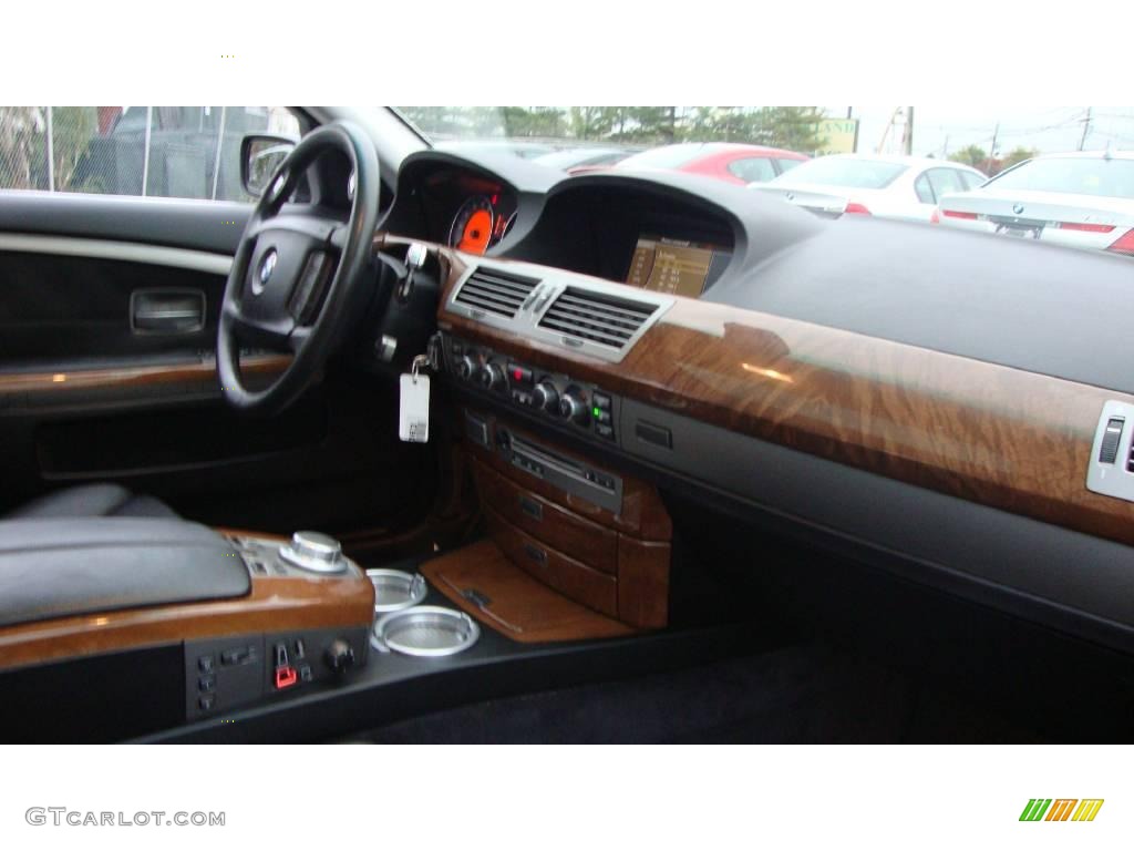 2007 7 Series 750Li Sedan - Black Sapphire Metallic / Black photo #14