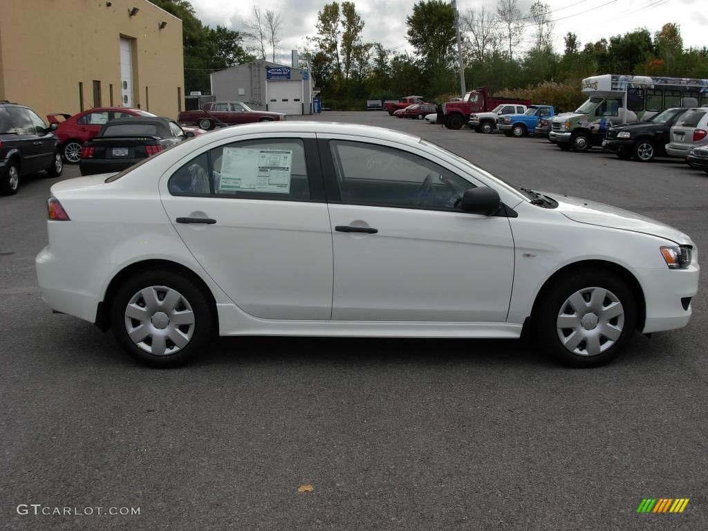 2010 Lancer DE - Wicked White Metallic / Black photo #10