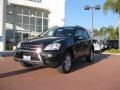 Black - ML 350 4Matic Photo No. 6