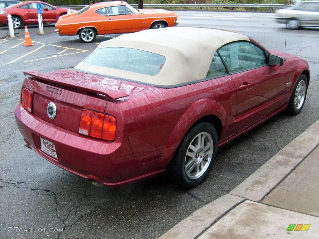 2006 Mustang GT Premium Convertible - Redfire Metallic / Light Parchment photo #5