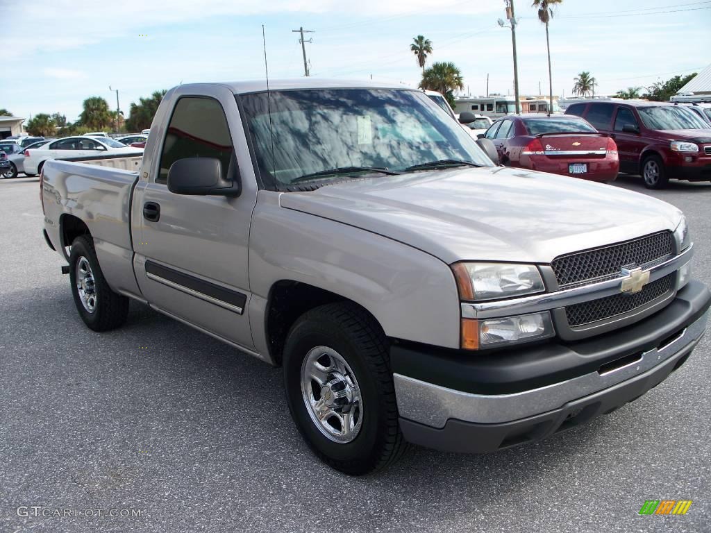 2004 Silverado 1500 Regular Cab - Silver Birch Metallic / Dark Charcoal photo #3