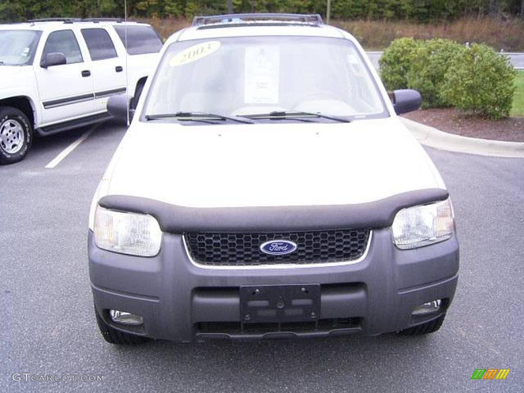 2003 Escape XLT V6 4WD - Oxford White / Medium Dark Pebble photo #6