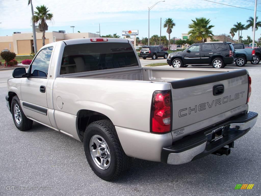 2004 Silverado 1500 Regular Cab - Silver Birch Metallic / Dark Charcoal photo #7