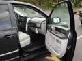 2010 Brilliant Black Crystal Pearl Dodge Grand Caravan SXT  photo #20