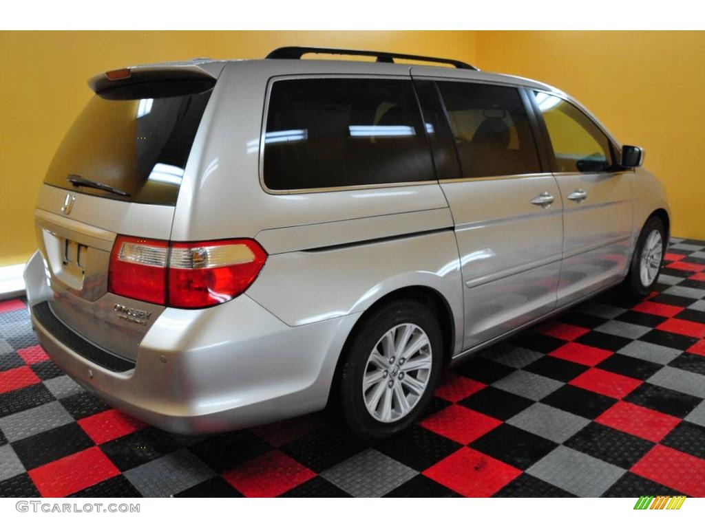 2005 Odyssey Touring - Silver Pearl Metallic / Gray photo #4