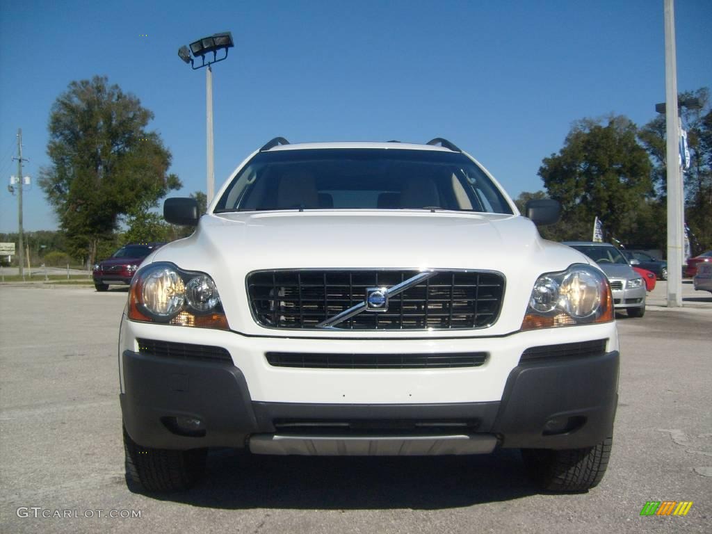 2006 XC90 2.5T - Ice White / Taupe/Light Taupe photo #8