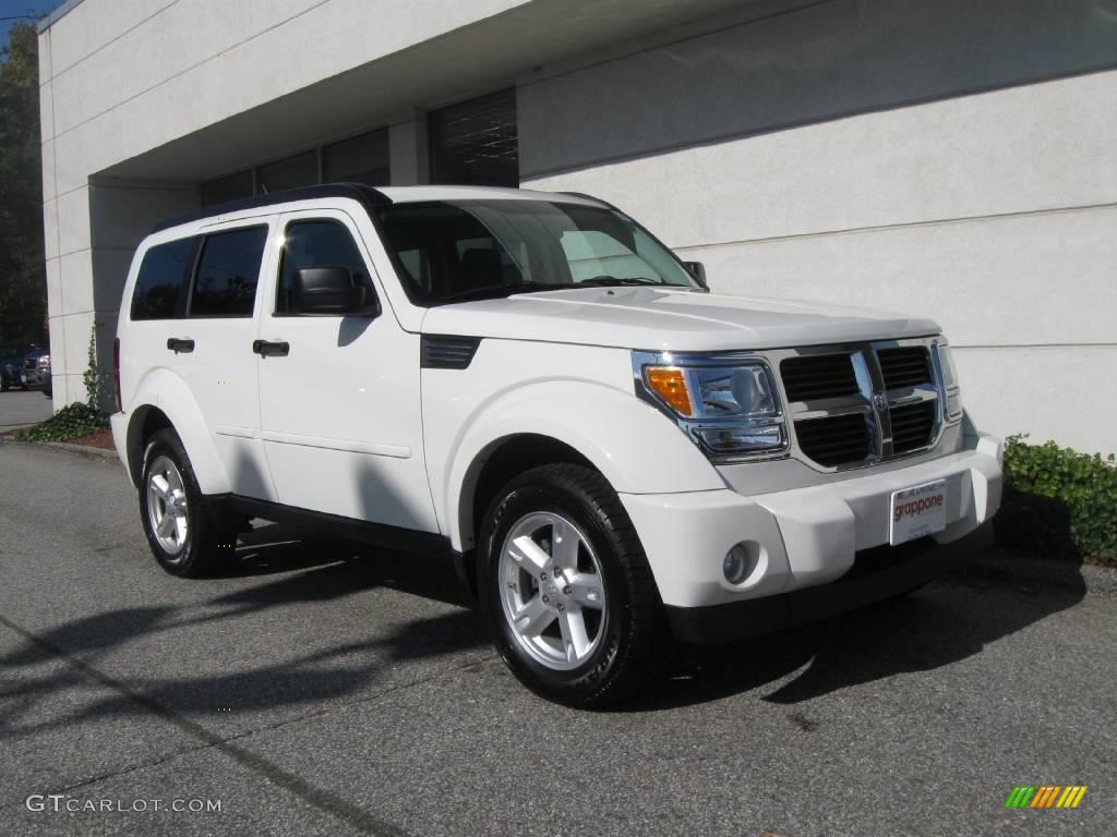 Stone White Dodge Nitro