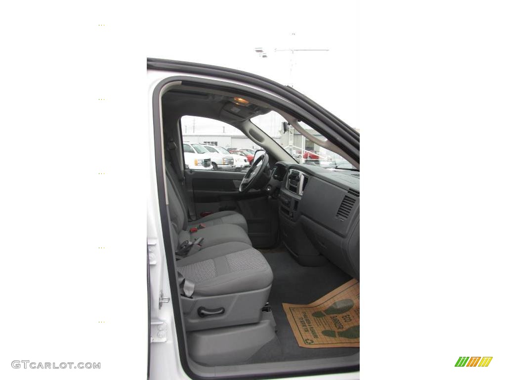 2007 Ram 1500 Big Horn Edition Quad Cab 4x4 - Bright White / Medium Slate Gray photo #13