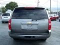 2009 Greystone Metallic Chevrolet Suburban LT 4x4  photo #4