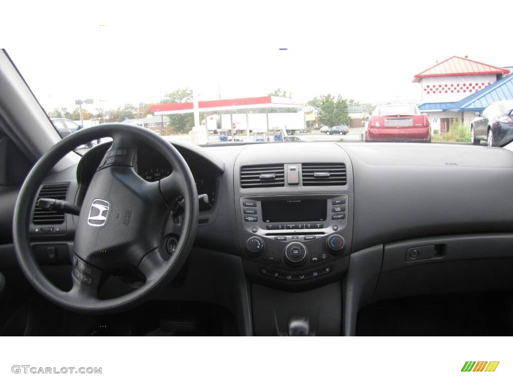 2007 Accord SE V6 Sedan - Alabaster Silver Metallic / Black photo #13