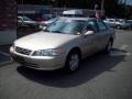 2001 Cashmere Beige Metallic Toyota Camry LE  photo #1