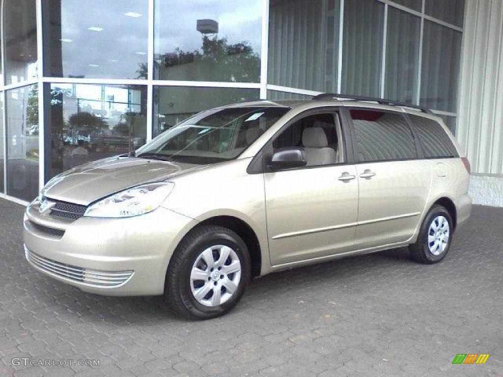 2005 Sienna LE - Desert Sand Mica / Taupe photo #19