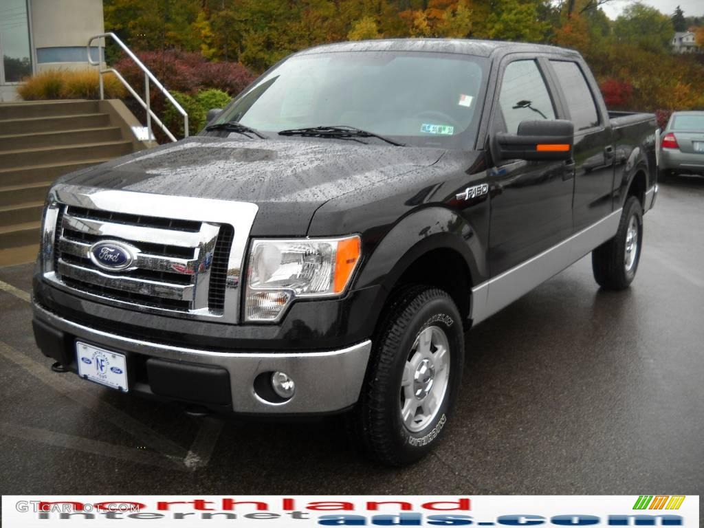 2010 F150 XLT SuperCrew 4x4 - Tuxedo Black / Tan photo #2