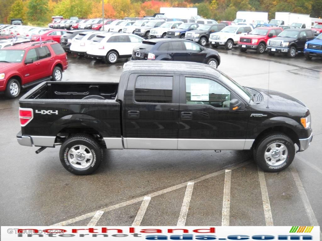 2010 F150 XLT SuperCrew 4x4 - Tuxedo Black / Tan photo #5