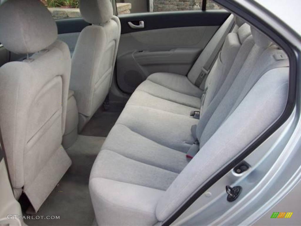 2007 Sonata GLS - Bright Silver / Gray photo #11