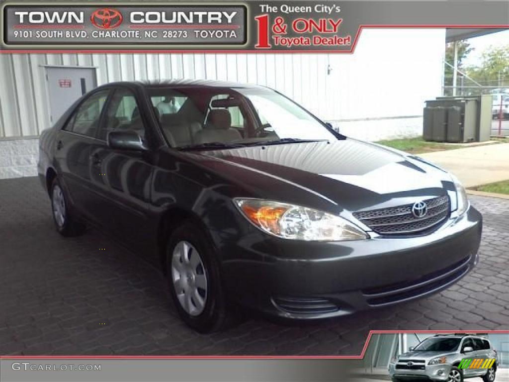 2004 Camry LE - Aspen Green Pearl / Taupe photo #1