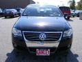 Deep Black - Passat Lux Sedan Photo No. 8