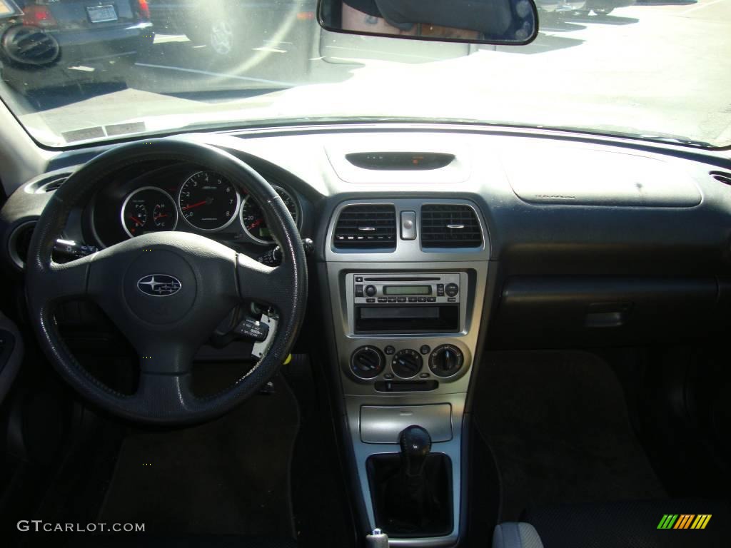 2006 Impreza WRX Sedan - Aspen White / Anthracite Black photo #34