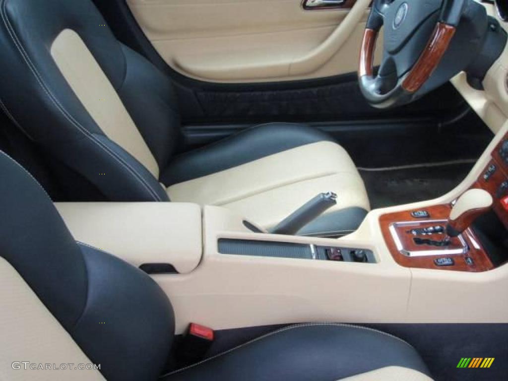 2003 SLK 320 Roadster - Black / Sienna Beige photo #17