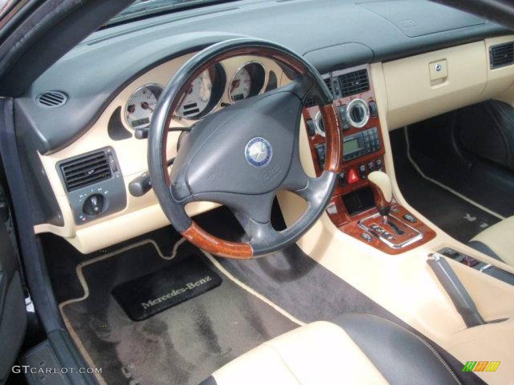 2003 SLK 320 Roadster - Black / Sienna Beige photo #19