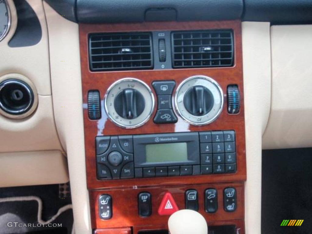 2003 SLK 320 Roadster - Black / Sienna Beige photo #22