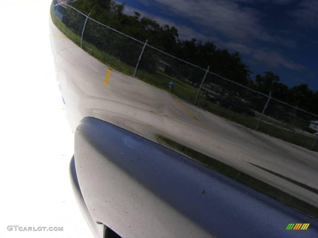 2003 Suburban 1500 LT 4x4 - Black / Tan/Neutral photo #19