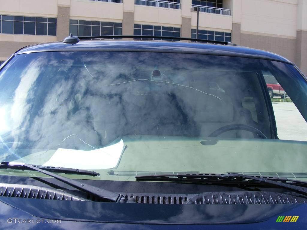 2003 Suburban 1500 LT 4x4 - Black / Tan/Neutral photo #20