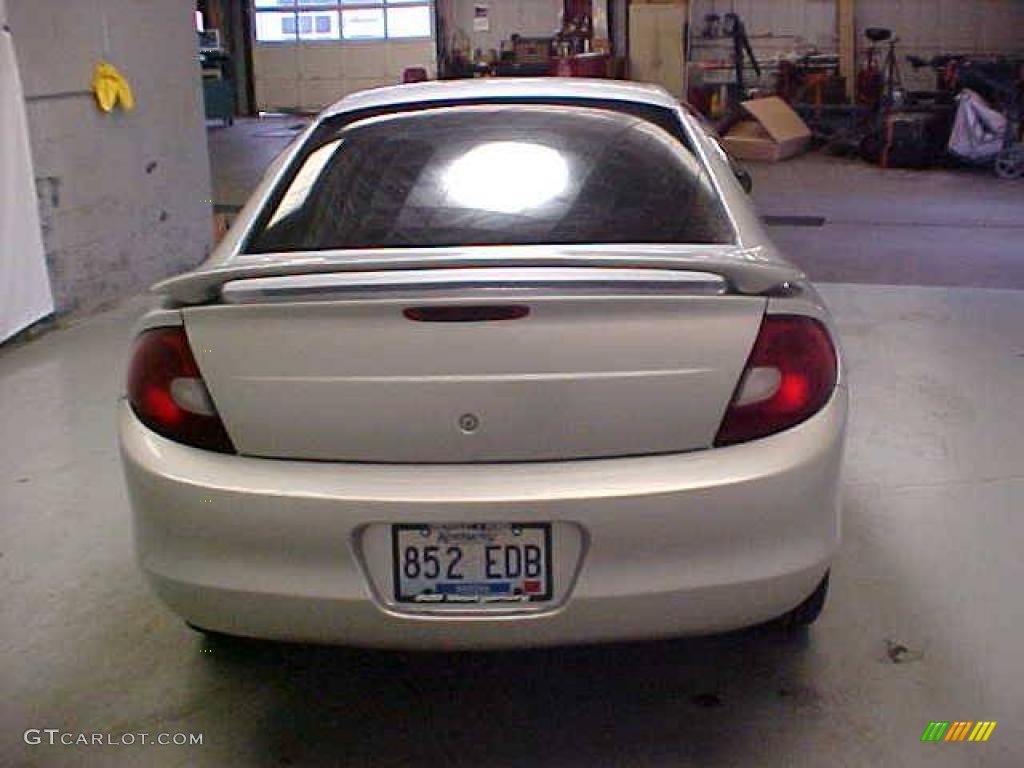 2001 Neon SE - Bright Silver Metallic / Dark Slate Gray photo #14