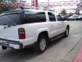 2006 Summit White Chevrolet Suburban Z71 1500 4x4  photo #46