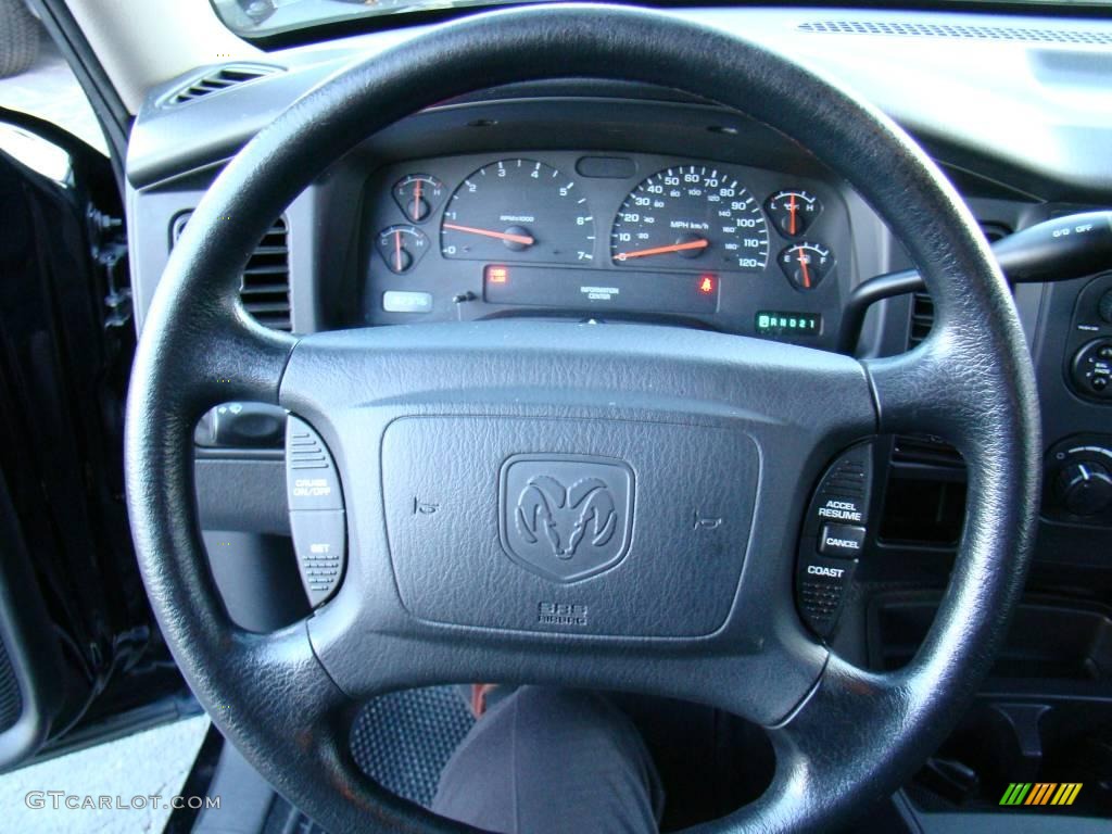 2003 Dakota SLT Quad Cab - Black / Dark Slate Gray photo #19