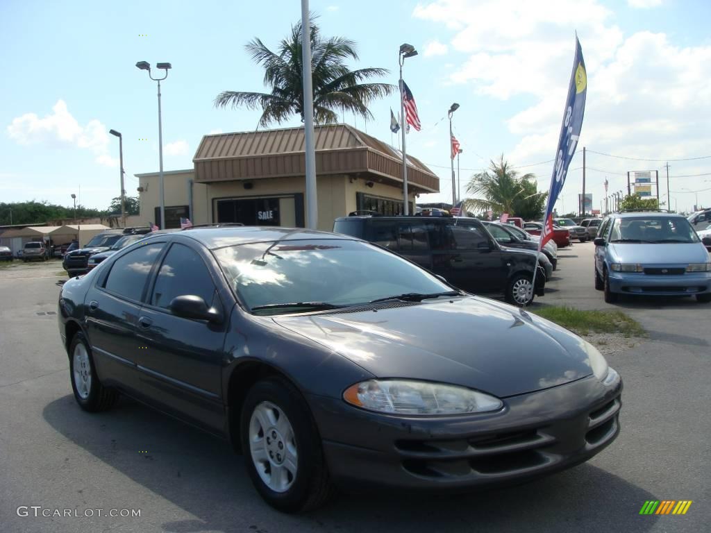 2003 Intrepid SE - Graphite Metallic / Dark Slate Gray photo #1