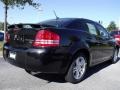Brilliant Black Crystal Pearl - Avenger R/T Photo No. 3