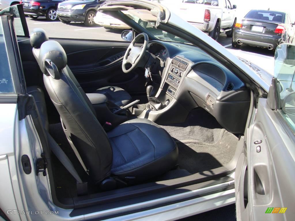 1999 Mustang V6 Convertible - Silver Metallic / Dark Charcoal photo #19