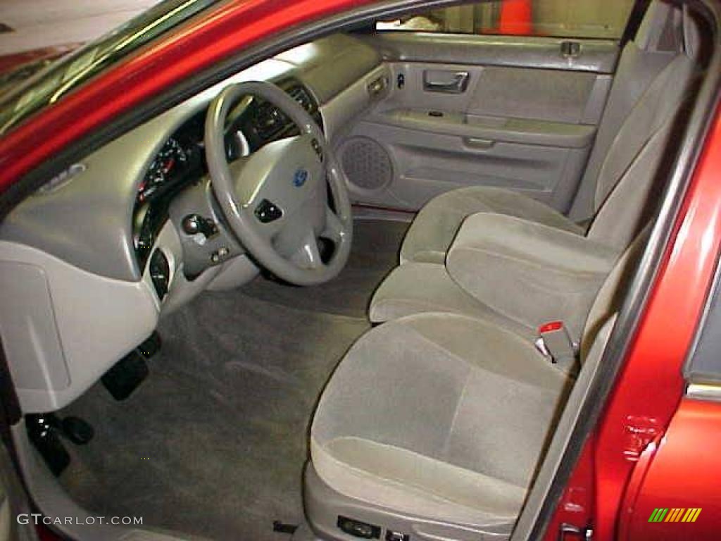 2000 Taurus SE Wagon - Toreador Red Metallic / Medium Graphite photo #15