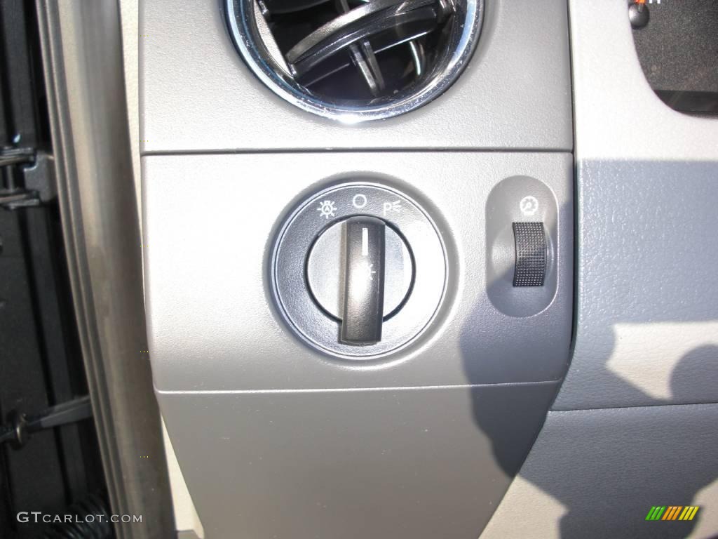 2004 F150 XLT SuperCab - Dark Shadow Grey Metallic / Medium/Dark Flint photo #28