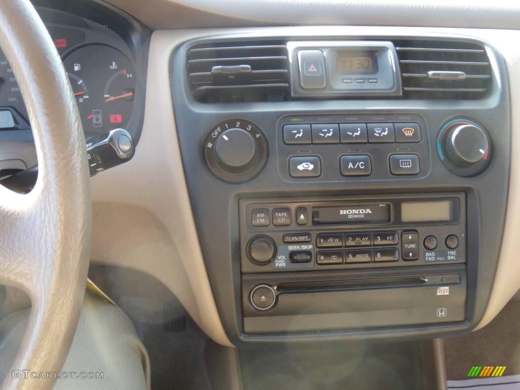 1998 Accord LX Sedan - Heather Mist Metallic / Ivory photo #15