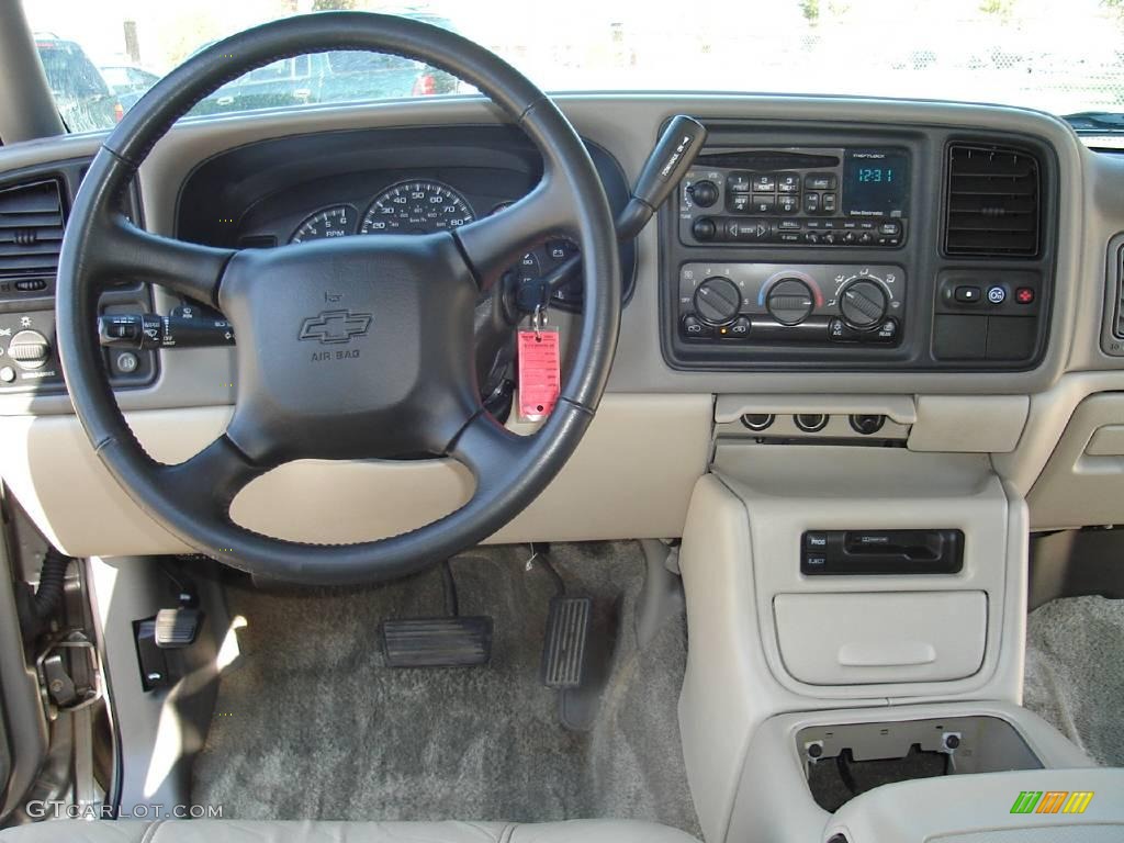 2002 Tahoe Z71 4x4 - Light Pewter Metallic / Tan/Neutral photo #20