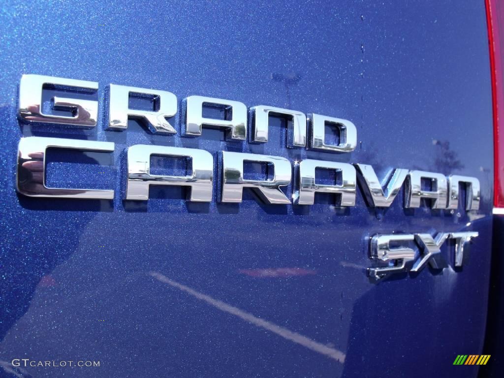 2010 Grand Caravan SXT - Deep Water Blue Pearl Coat / Dark Slate Gray/Light Shale photo #9