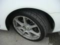 Super White - Camry XLE Photo No. 15
