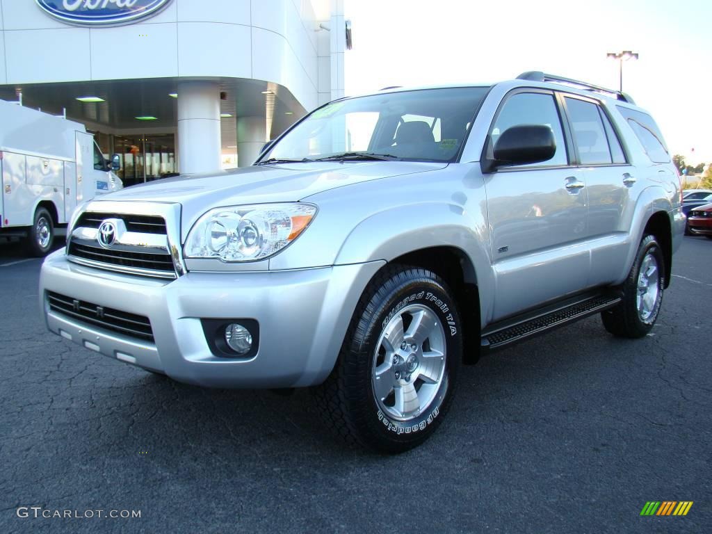 2008 4Runner SR5 - Titanium Metallic / Stone Gray photo #6