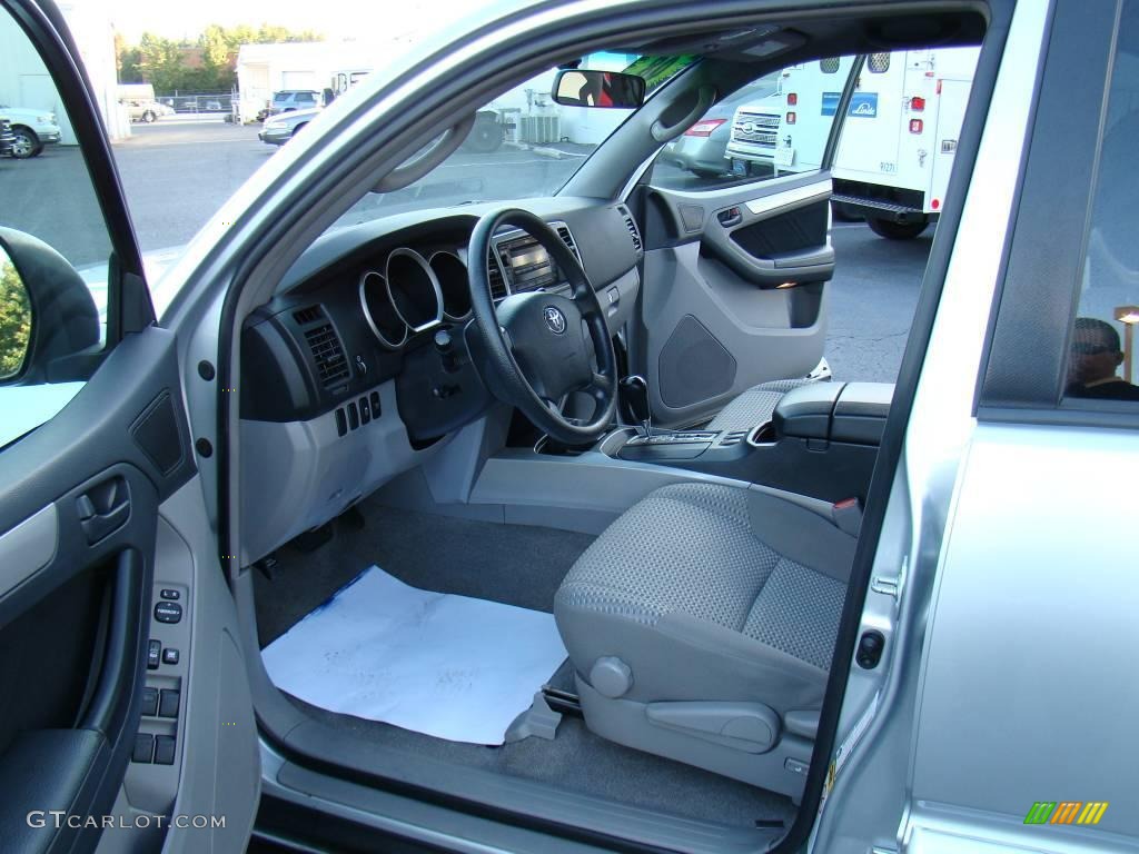 2008 4Runner SR5 - Titanium Metallic / Stone Gray photo #8