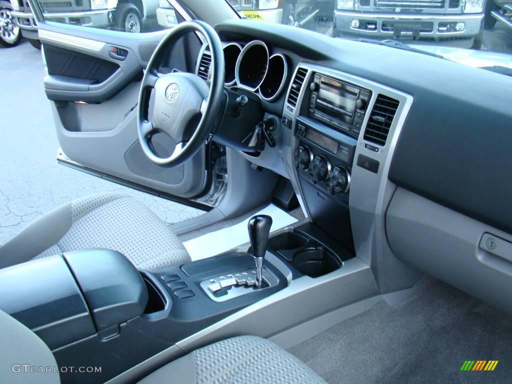 2008 4Runner SR5 - Titanium Metallic / Stone Gray photo #13