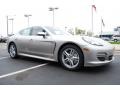 Platinum Silver Metallic - Panamera S Photo No. 3