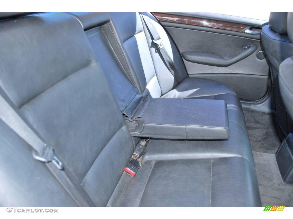 2002 3 Series 325i Sedan - Jet Black / Black photo #26