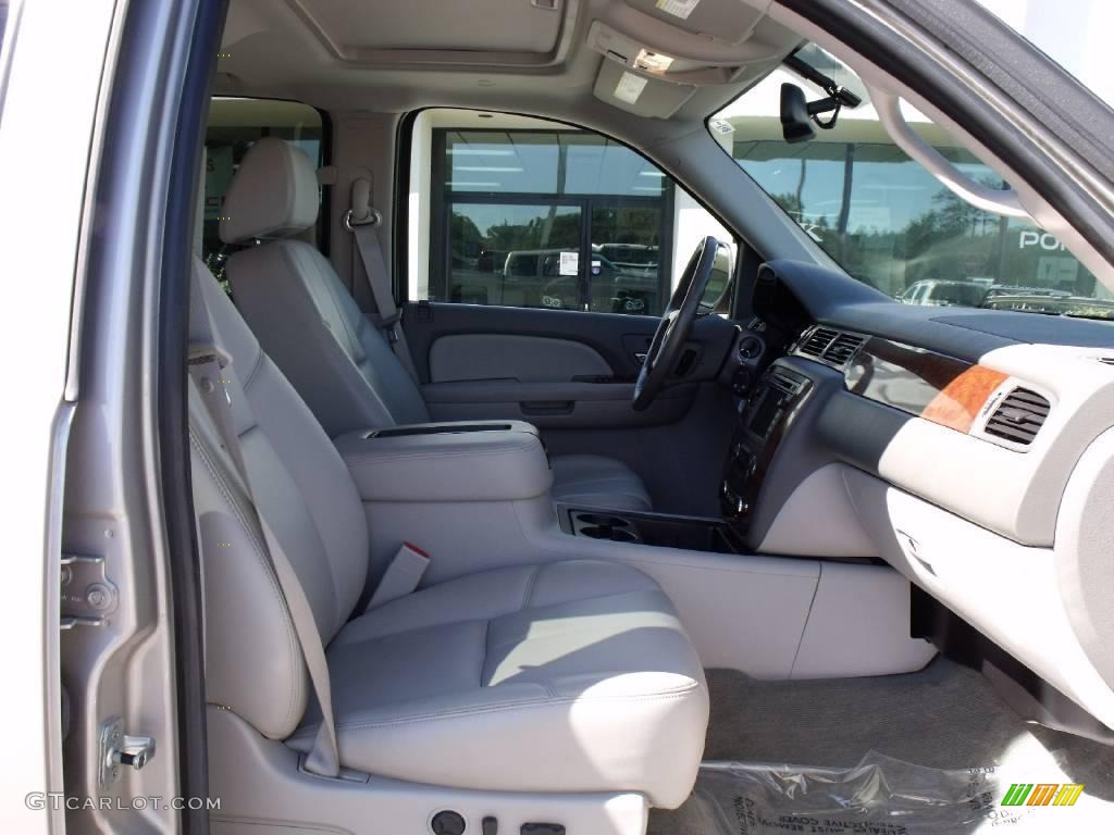 2008 Silverado 1500 LTZ Crew Cab 4x4 - Silver Birch Metallic / Light Titanium/Ebony Accents photo #19