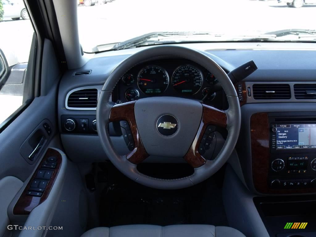 2008 Silverado 1500 LTZ Crew Cab 4x4 - Silver Birch Metallic / Light Titanium/Ebony Accents photo #22