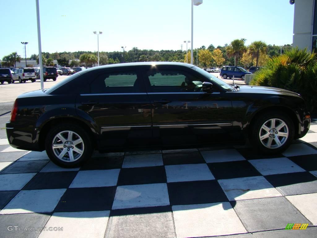 2005 300 Touring - Brilliant Black Crystal Pearl / Dark Slate Gray/Light Graystone photo #6