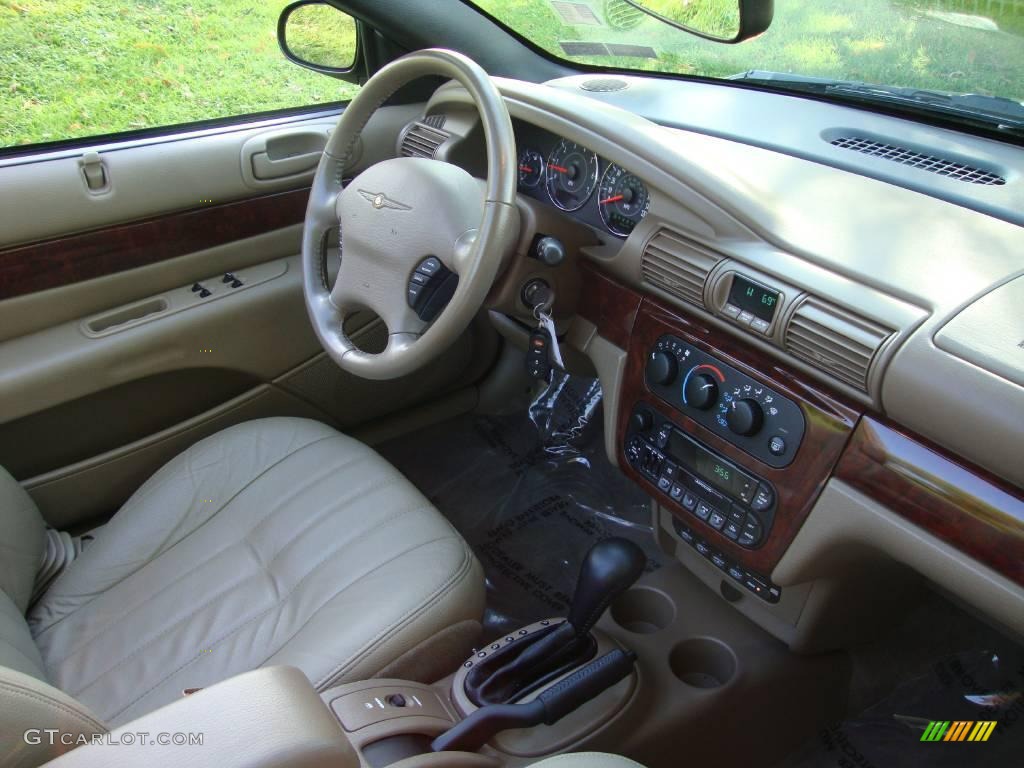 2002 Sebring LXi Convertible - Onyx Green Pearl / Sandstone photo #18